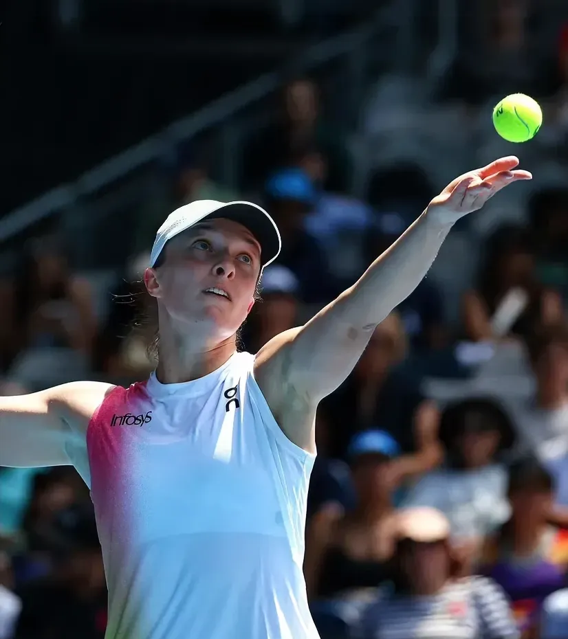 阿扎伦卡连续十五场比赛得分超过高光表现，IG挑战极限！